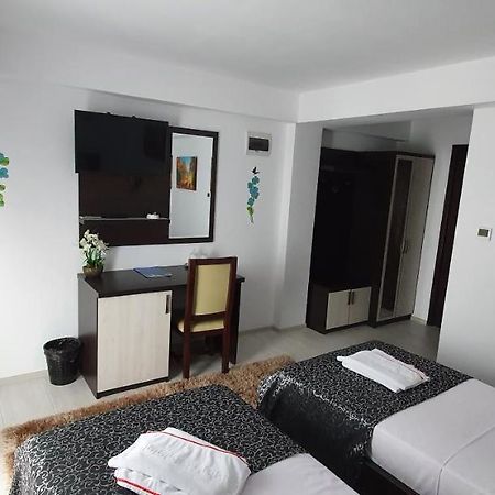 Motel Didona B Sendreni Kültér fotó